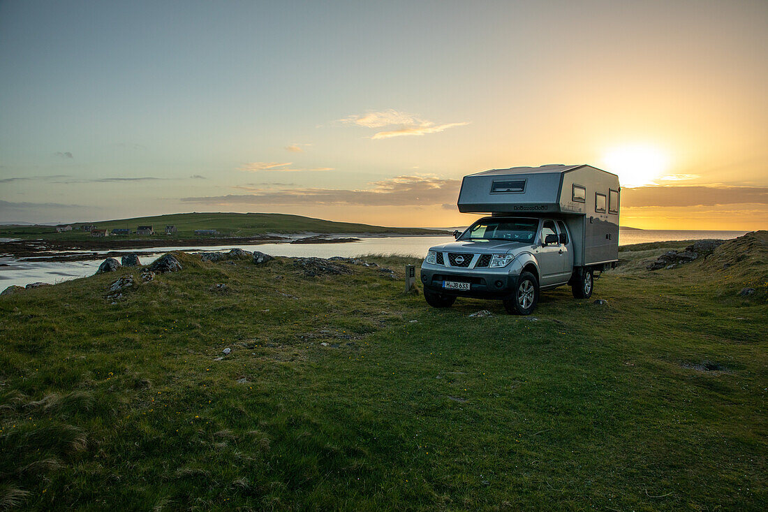 Camper, Reisen mit Wohnmobil, Allrad Bimobil, Stellplatz North Uist, Hebriden, Schottland, UK