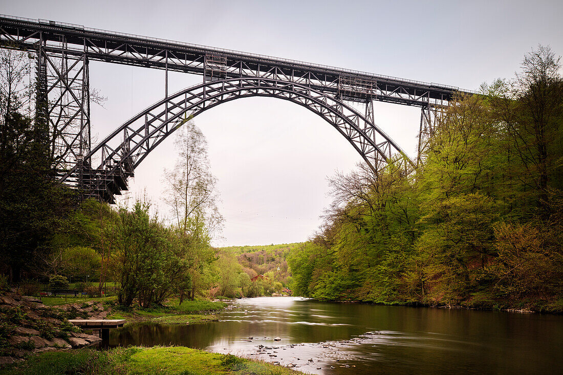 Eisenbahnbrücke, Müngstener Brücke (Kaiser-Wilhelm Brücke), Solingen, Remscheid, Nordrhein-Westfalen, Deutschland