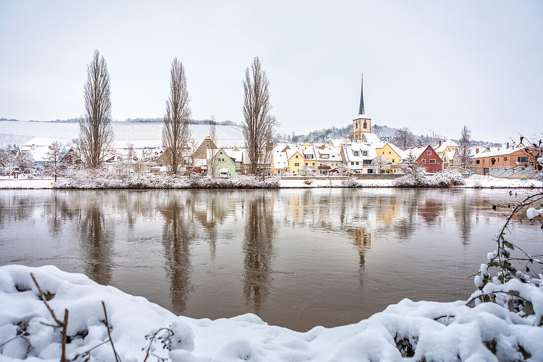View of Kleinochsenfurt in winter, Ochsenfurt, Lower Franconia, Franconia, Bavaria, Germany, Europe