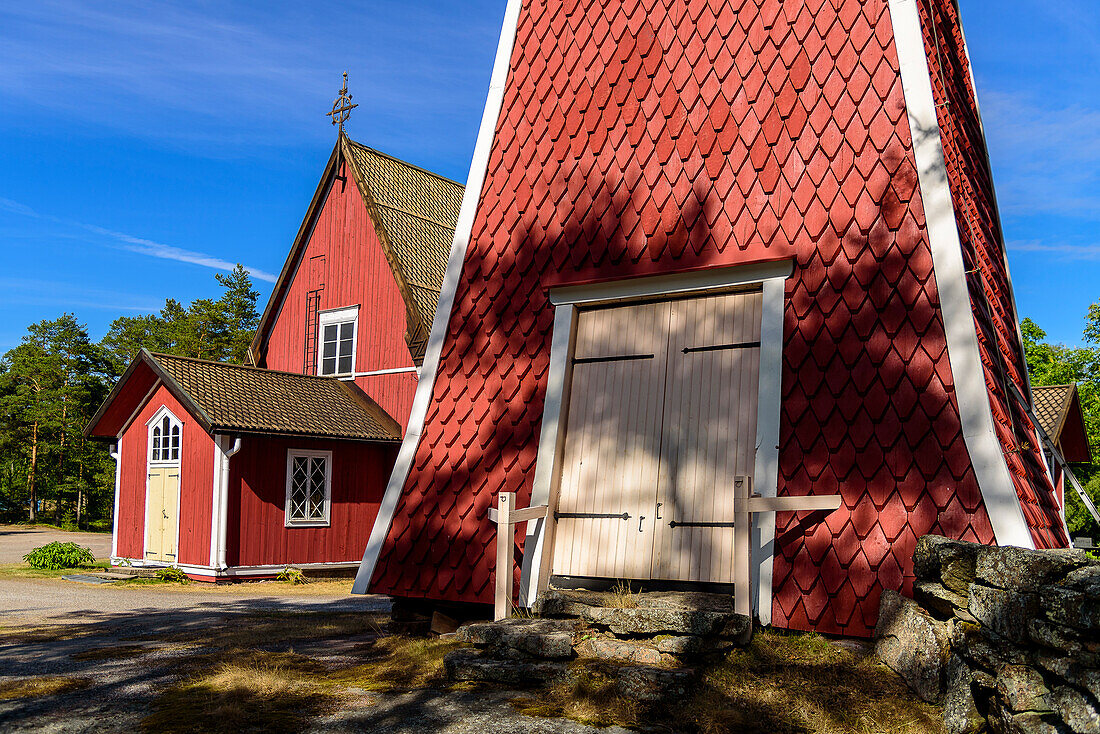 Holzkirche auf der Insel Jumo, Schärenringweg: Askainen–Kustavi–Inioe–Houtskaer–Korpo–Nagu–Pargas, Finnland