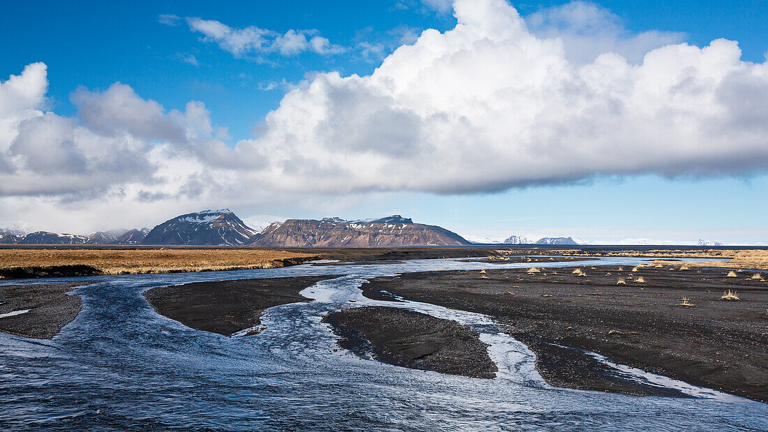 Gletscherfluss Mulakvisl, Ebene des Myrdalssandur, Süd Island, Europa