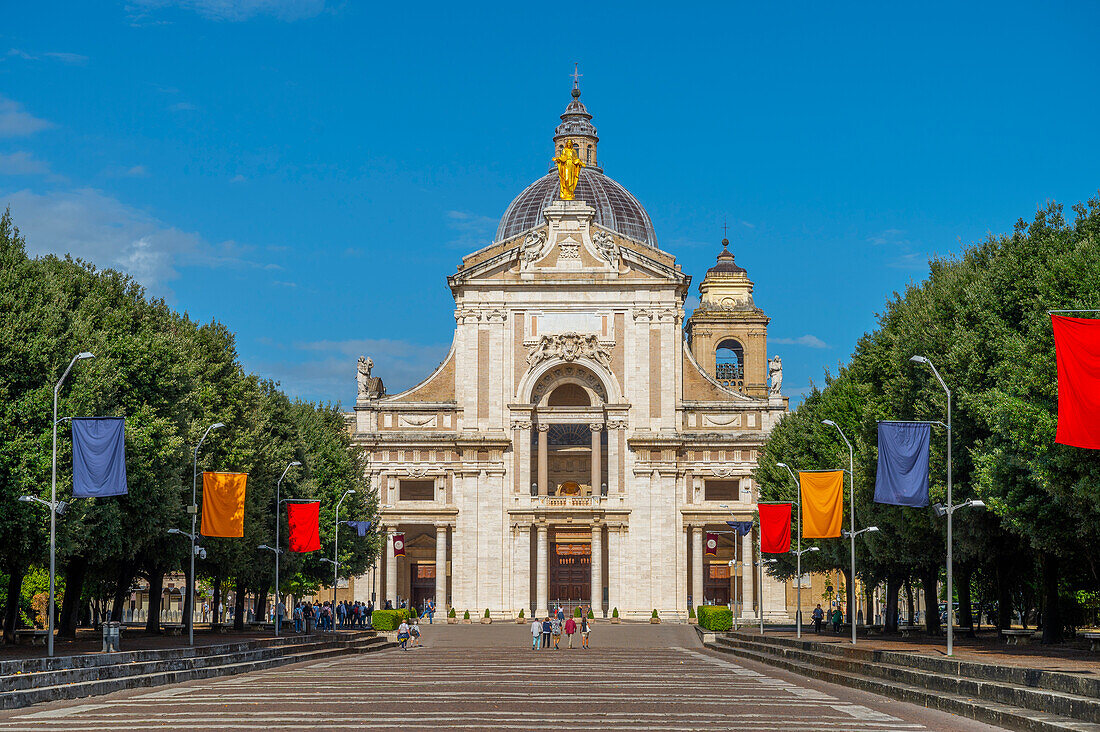 Die Basilica Santa Maria degli Angeli in Assisi, Provinz Perugia, Umbrien, Italien