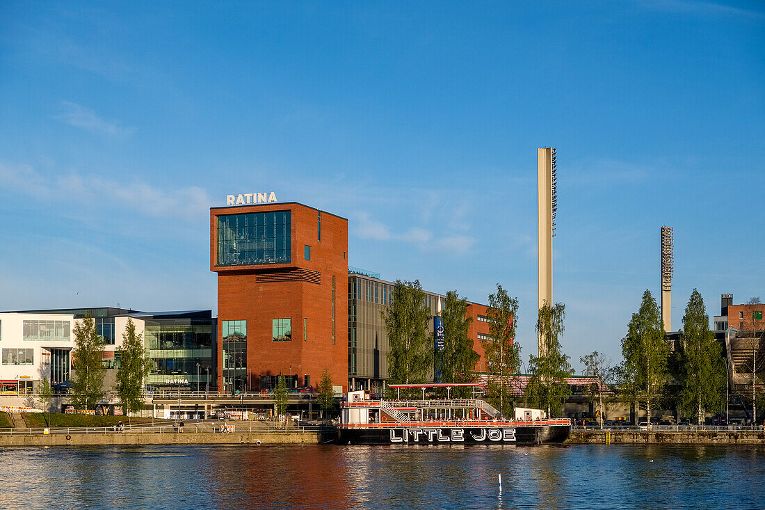 Restaurantschiff Little Joe Fluss im Tammerkoski , Tampere, Finnland