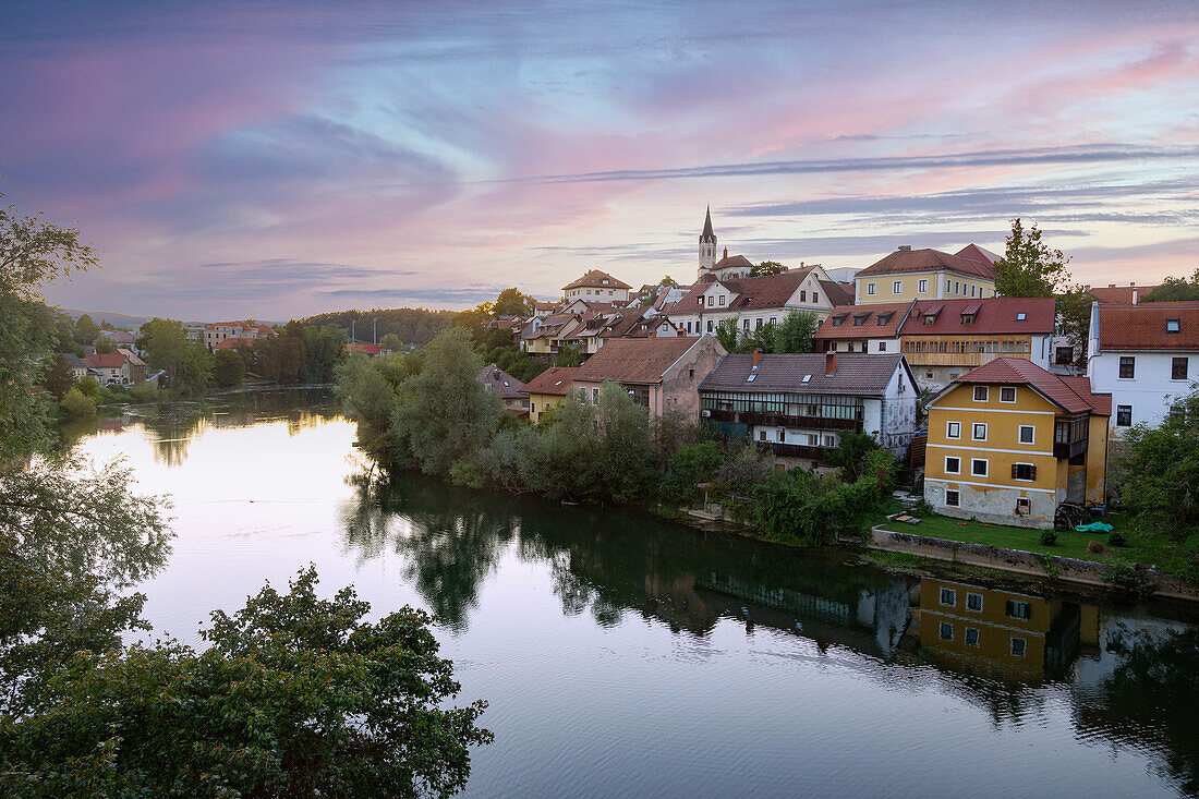 Novo Mesto; Breg; Abendstimmung, Slowenien