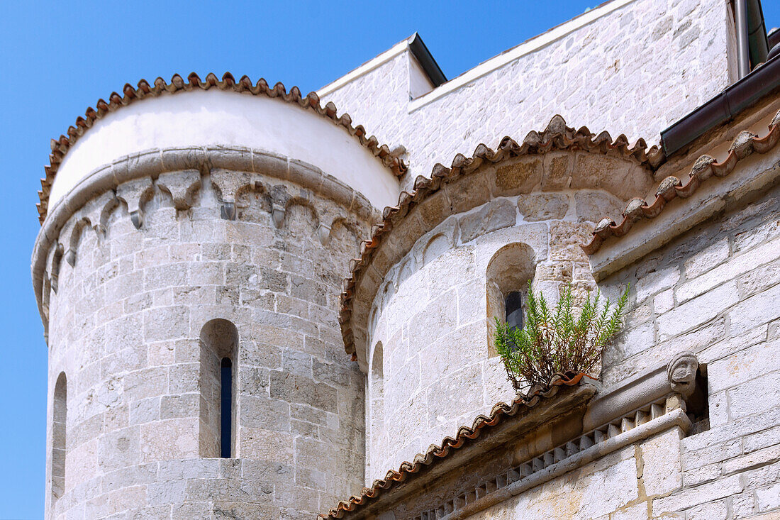 Krk town; St. Mary's Cathedral; Vestibules and ledges with head relief