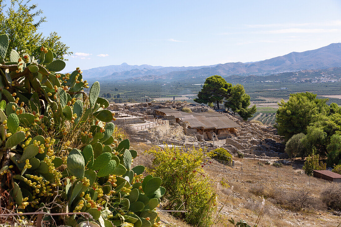 Festos, Phaistos, Ausgrabung, minoischer Palast, Ausblick auf Messara-Ebene, griechische Insel, Kreta, Griechenland