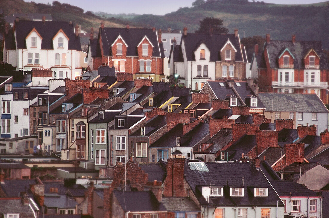 Erhöhte Ansicht von Häusern, Plymouth, England