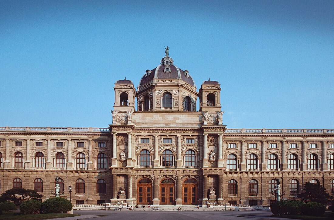 Facade of a museum, Kunsthistorisches Museum, Vienna, Austria