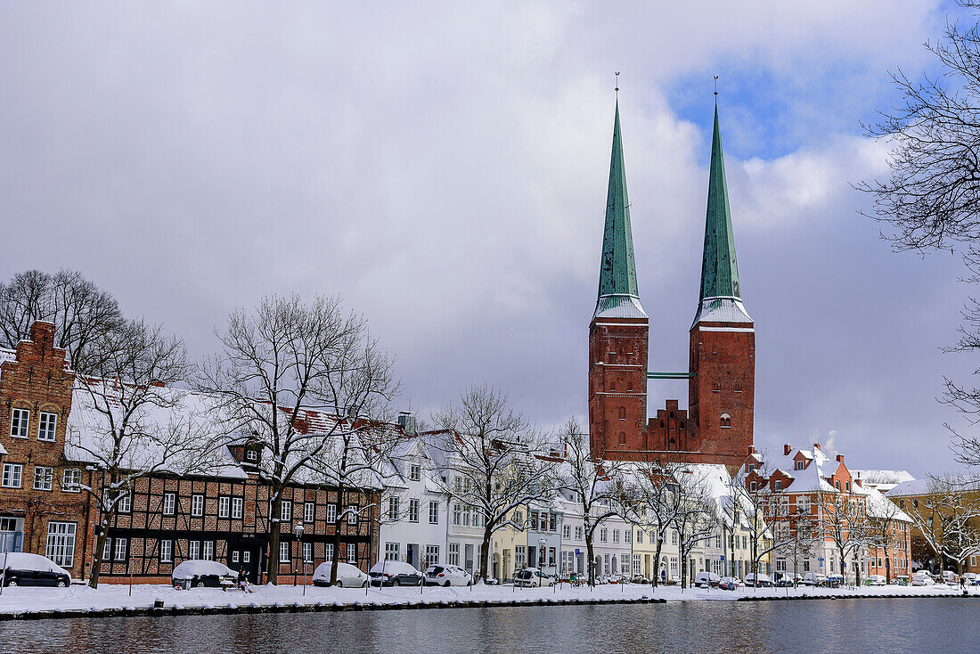 View of the Cathedral, Lübeck, Bay of Lübeck, Schleswig Holstein, Germany