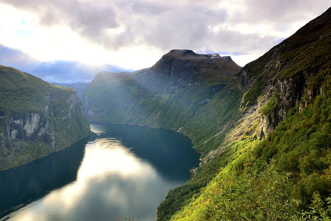 Blick in den Geirangerfjord, Norwegen