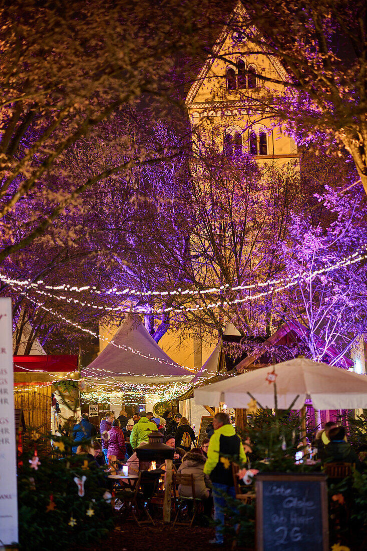 Advent winter lights in bright colors, Bad Honnef, NRW, Germany