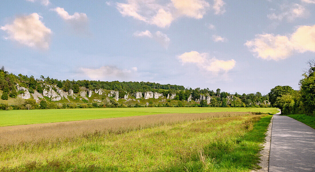 Twelve Apostles, Altmühltal, Altmühltalradweg