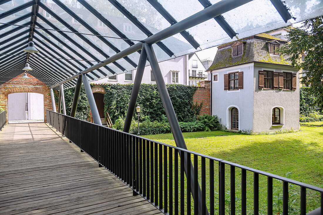 Erding, Gartenpavillon des Palais Widmann, Roßmayrgasse, Mauerdurchgang, Bayern, Deutschland