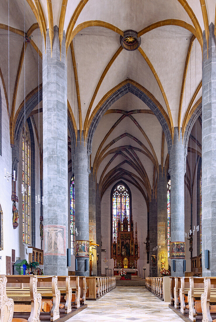 Neumarkt in der Oberpfalz; Münster St. Johannes; Innenraum, Bayern, Deutschland
