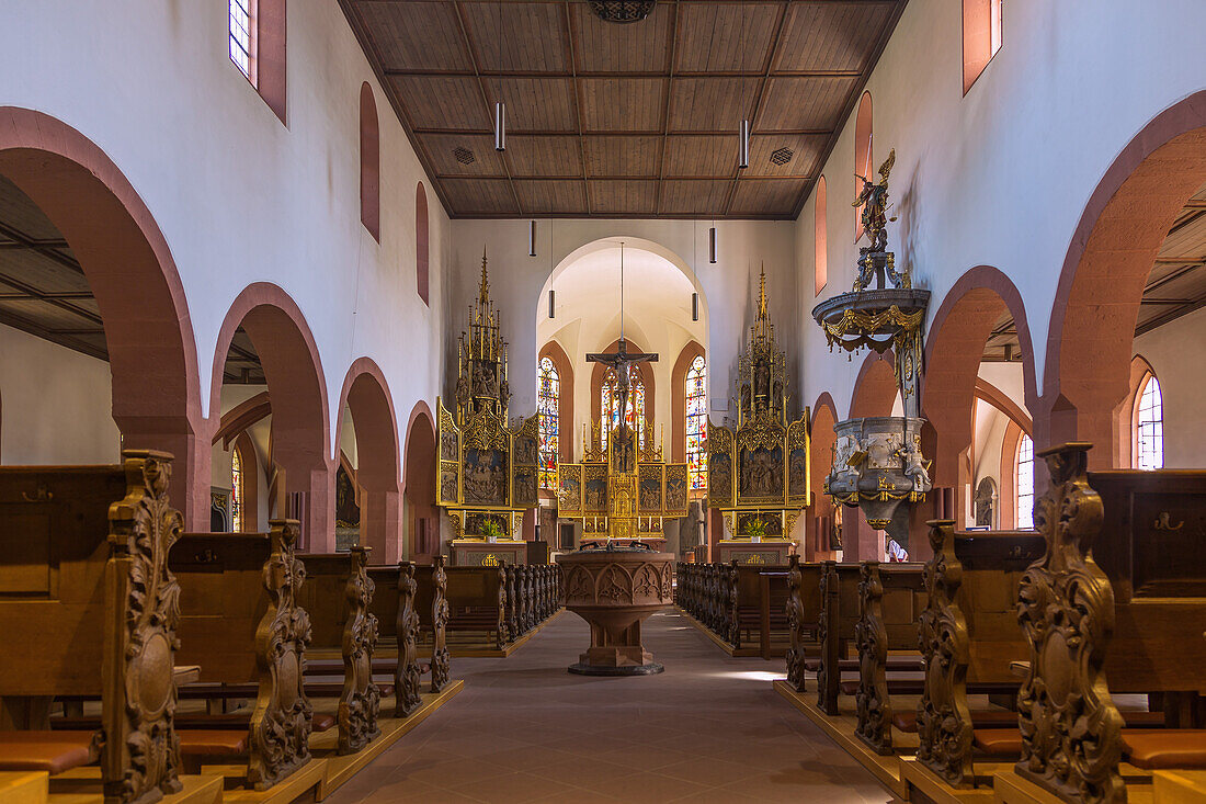 Lohr am Main, Kirche St. Michael, Innenraum, Bayern, Deutschland