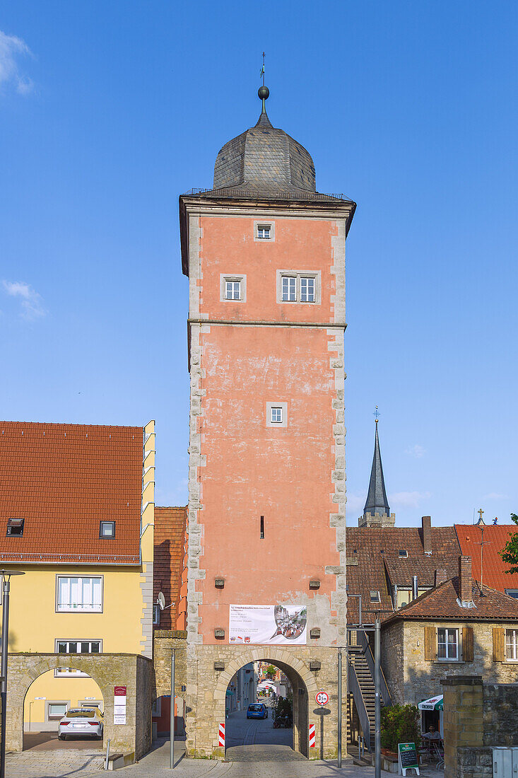 Ochsenfurt; Klingentorturm, Bayern, Deutschland