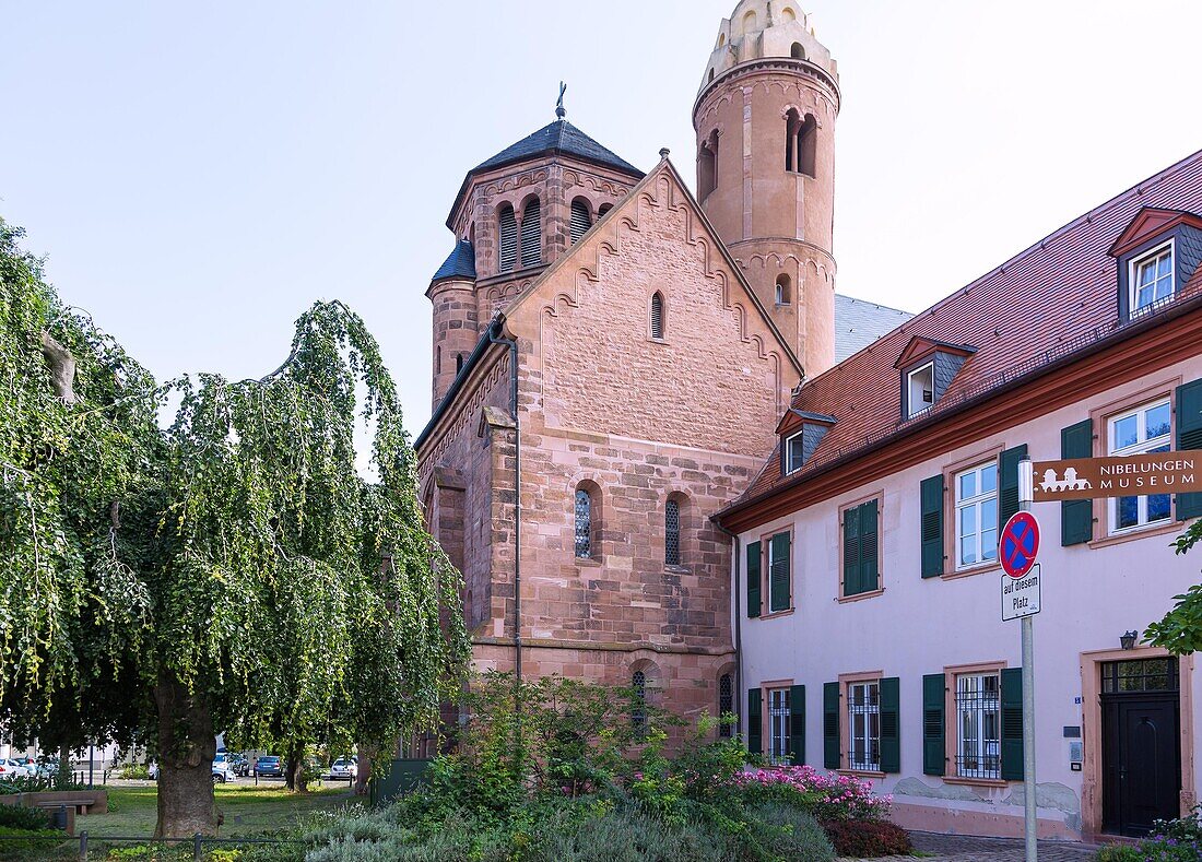 Worms, Dominikanerkloster St. Paul mit Heidenturm, Rheinland-Pfalz, Deutschland