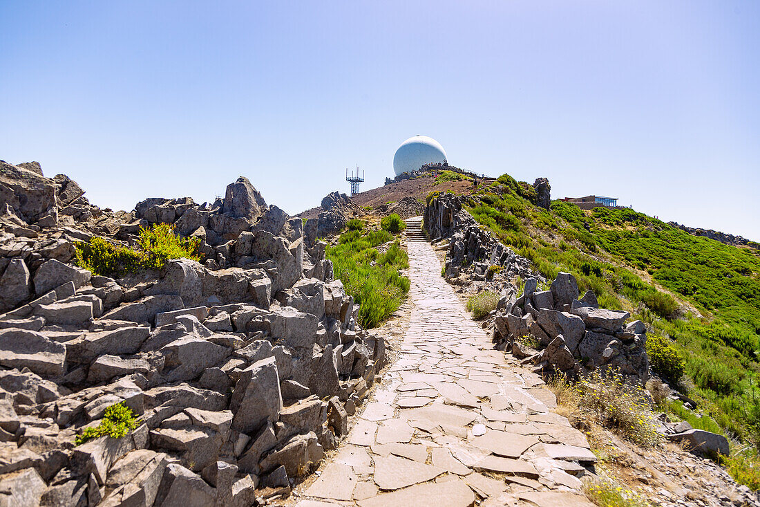 Pico do Arieiro, Pico Ruivo, radar station, trail PR1