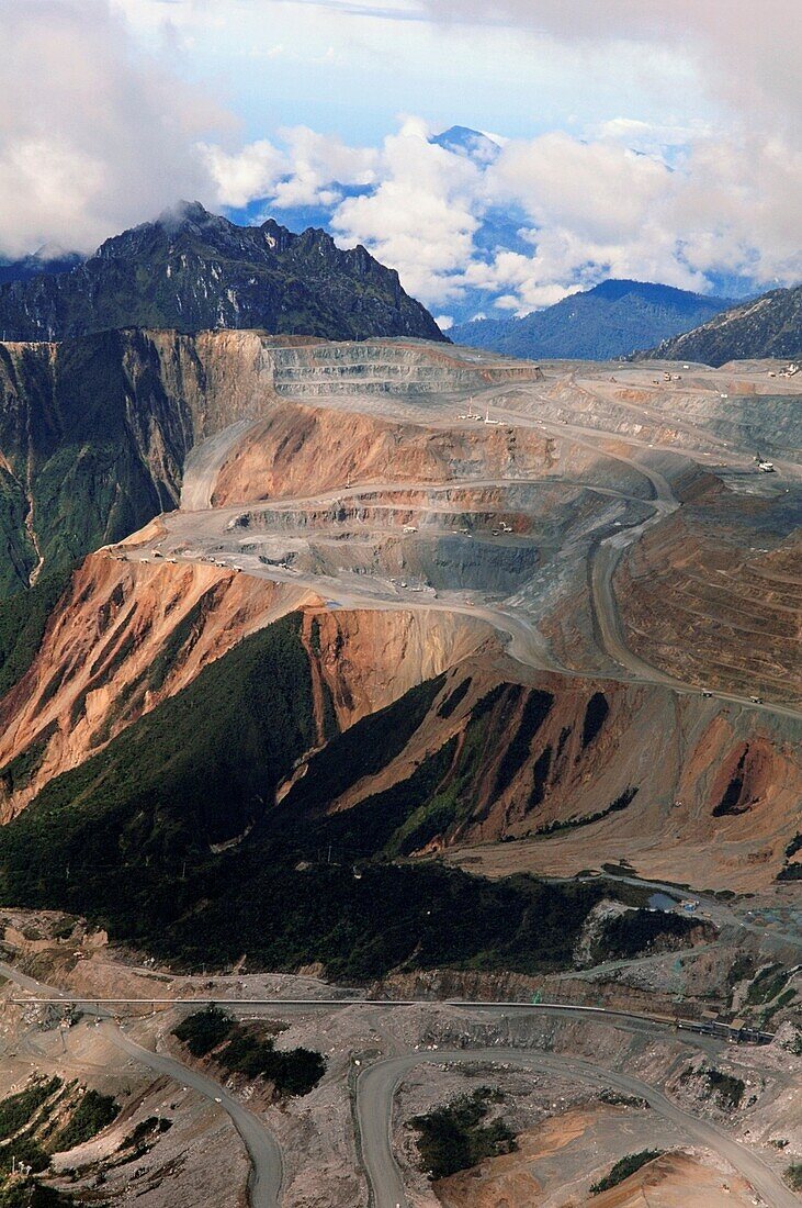 Kupfer- und Goldmine, Grasberg Mine, Irian Jaya, Indonesien