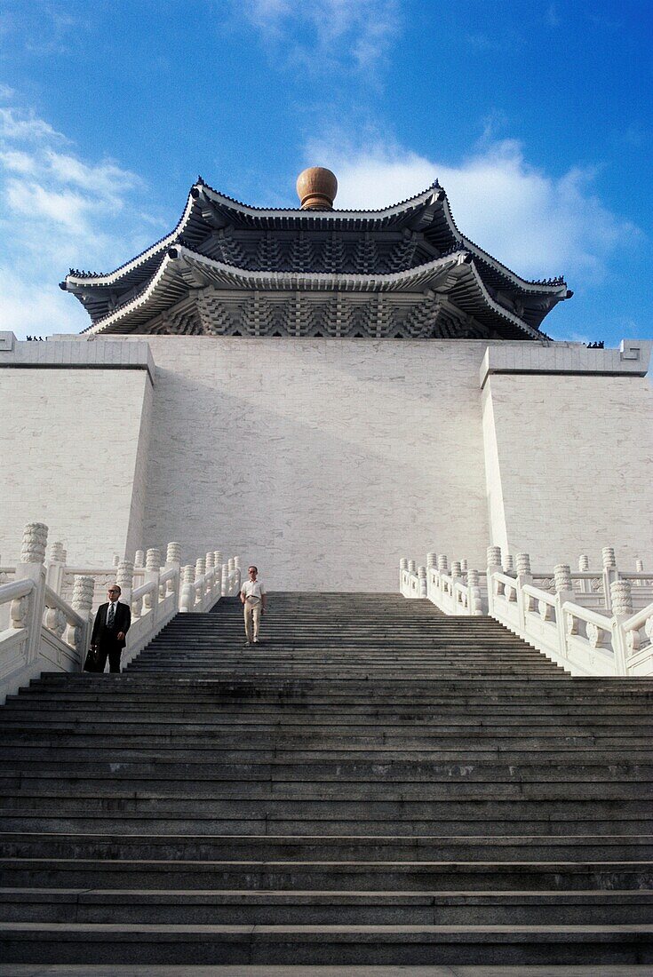 Stufen zu einem Denkmal, Chiang Kaishek Memorial Hall, Taipei, Taiwan