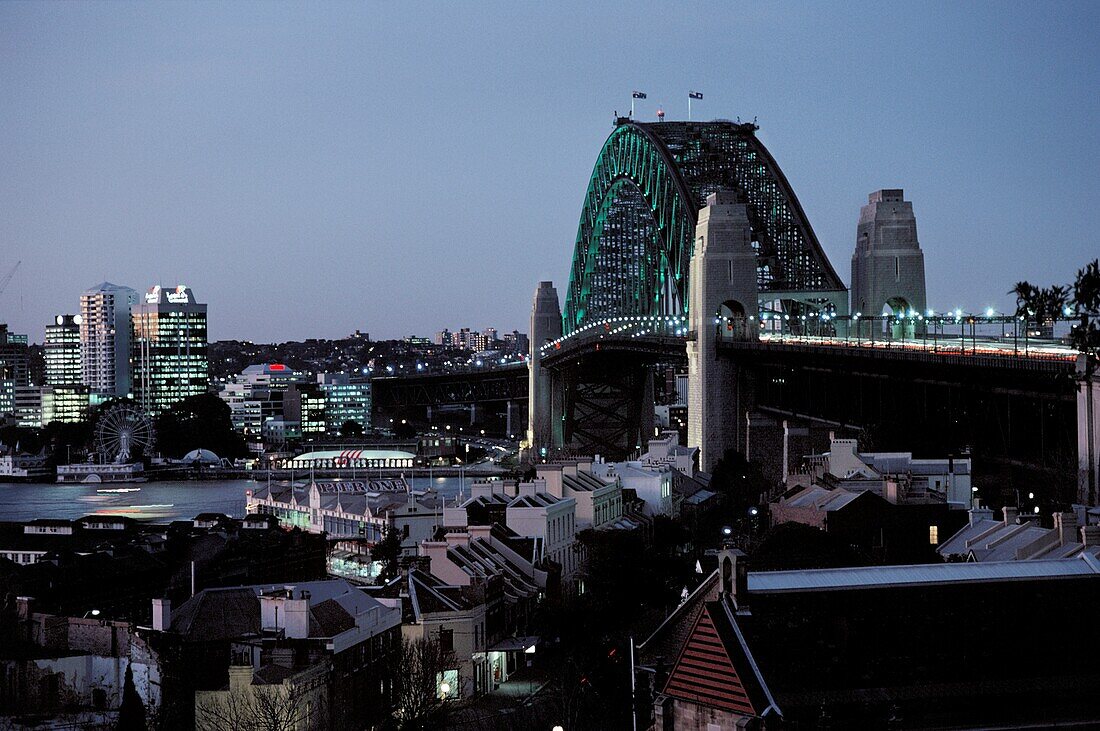 Sydney Harbor Bridge lit up at night, Sydney Harbor, Sydney, New South Wales, Australia