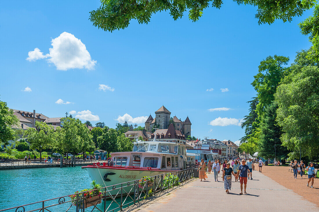 Thiou Canal with Chateau d'Annecy, Annecy, Haute-Savoie department, Auvergne-Rhone-Alpes, France