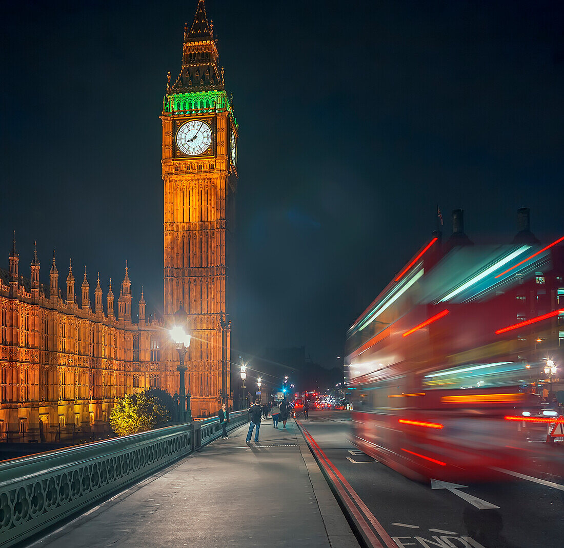 Big Ben und roter Doppeldeckerbus, London, England, UK