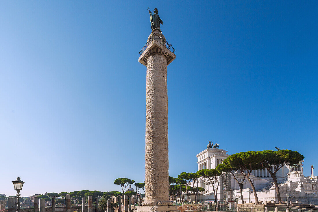 Rom, Trajanssäule; Trajansmärkte; Vittoriano, Latium, Italien