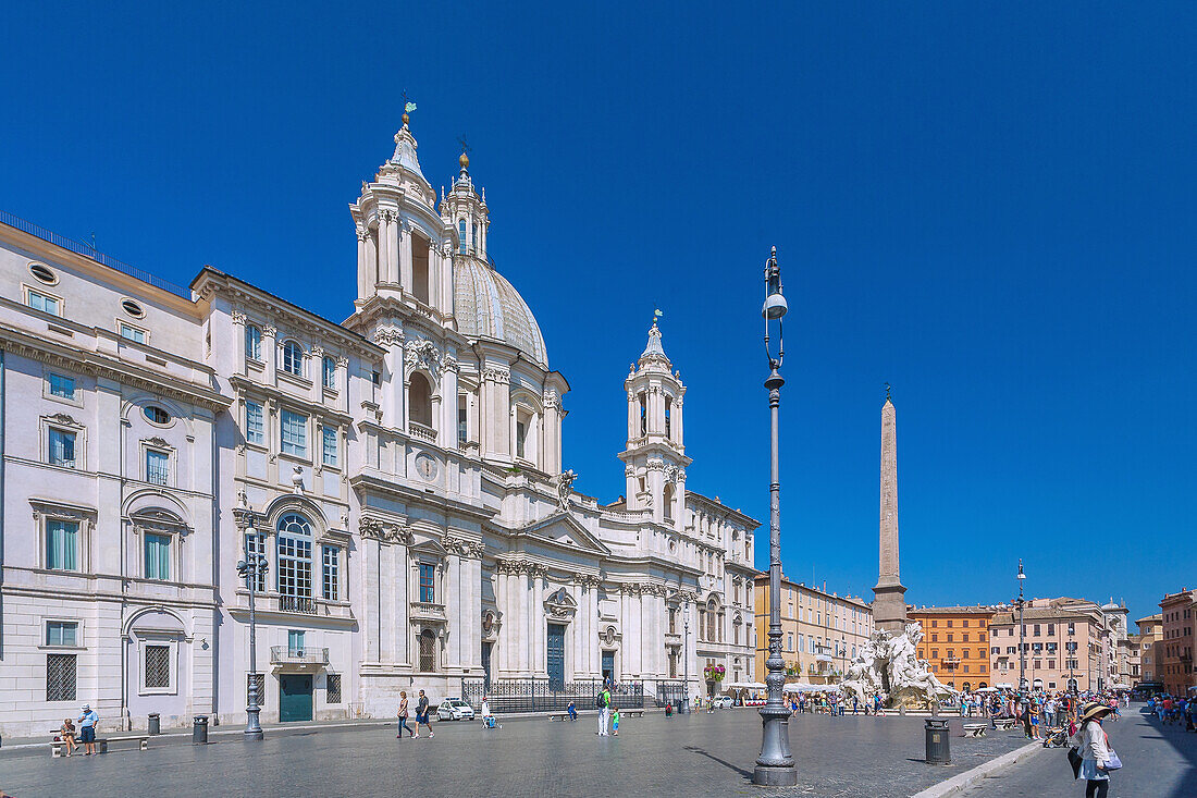 Rom, Piazza Navona, Kirche Sant'Agnese in Agone, Vierströmebrunnen, Fontana dei Quattro Fiumi, Latium, Italien