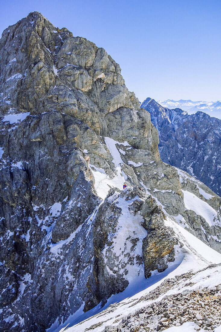 Winter ascent of the Jubilee Ridge, from the Zugspitze to the Alpspitze in the Wetterstein Mountains, Bavaria, Germany