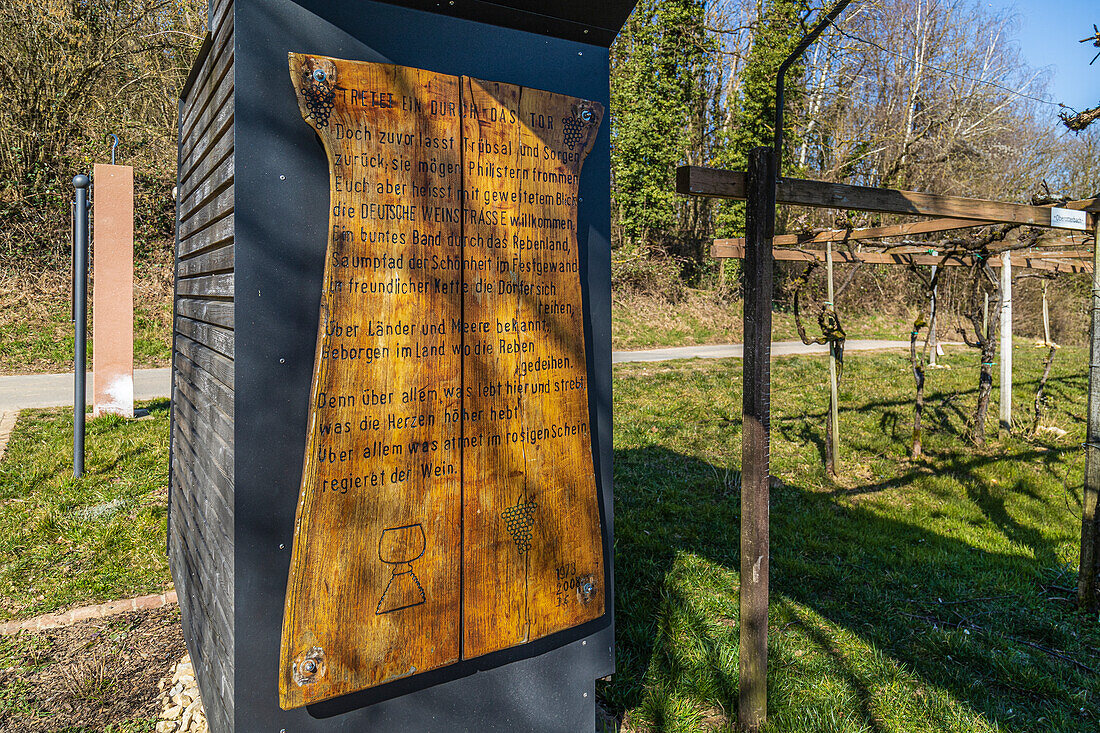 Wooden plaque on the small wine gate ian of the German Wine Route, Schweigen-Rechtenbach, Southern Wine Route, Rhineland-Palatinate, Germany, Europe