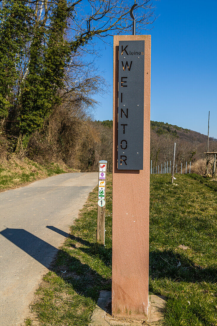 Memorial stone at the small wine gate on the Southern Wine Route, Palatinate Forest, Schweigen-Rechtenbach, Rhineland-Palatinate, Germany, Europe