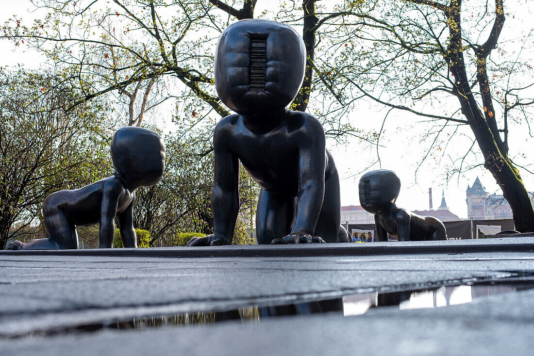 Babies, Miminka, sculpture by Czech sculptor David Černý, Prague, Czech Republic