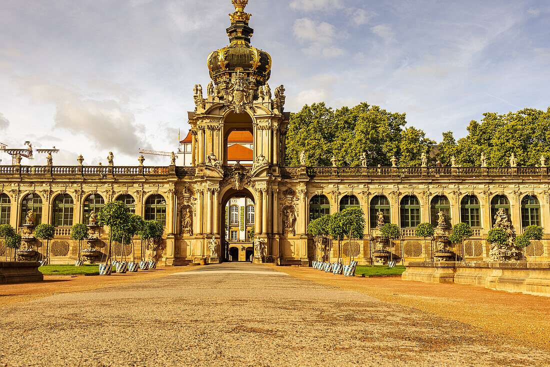 Innenhof vom Dresdner Zwinger, Menschenleer, Dresden, Sachsen, Deutschland, Europa