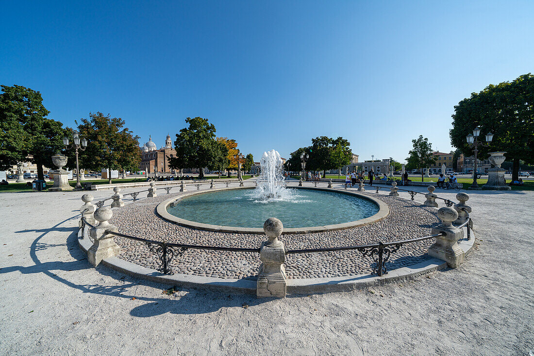 Fountain in the middle of the central island, Padua, Italy.