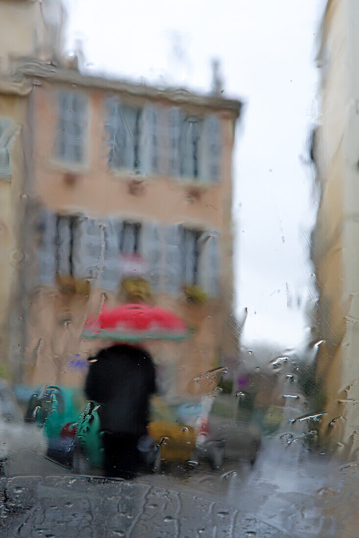 Rainy day in Rue Sainte-Françoise, Le Panier district, Marseille, Bouches-du-Rhone, Provence-Alpes-Cote d'Azur, France