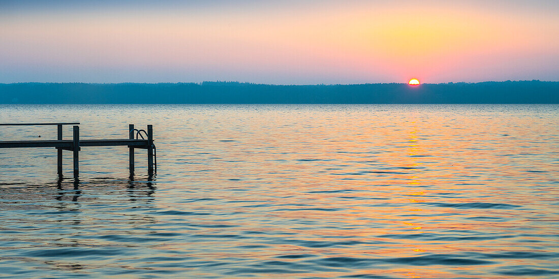 Sunrise at Lake Starnberg, Garatshausen, Germany