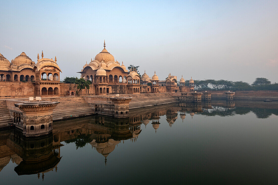 Kusum Sarovara, Govardhan, India