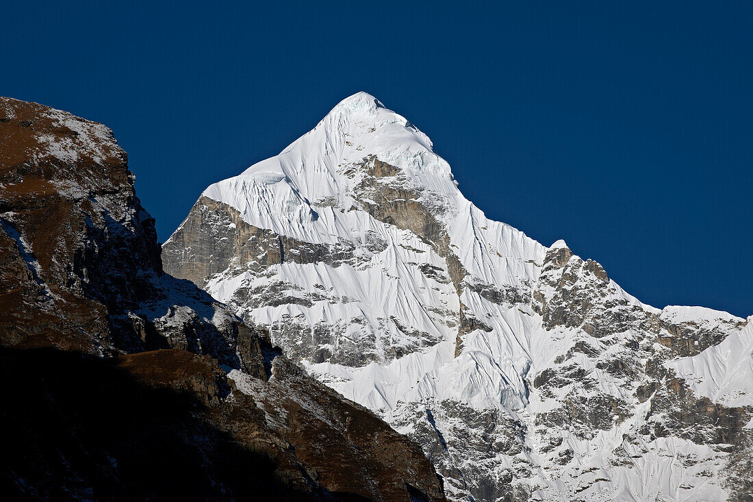 Indian Himalaya, Nilkantha peak, India