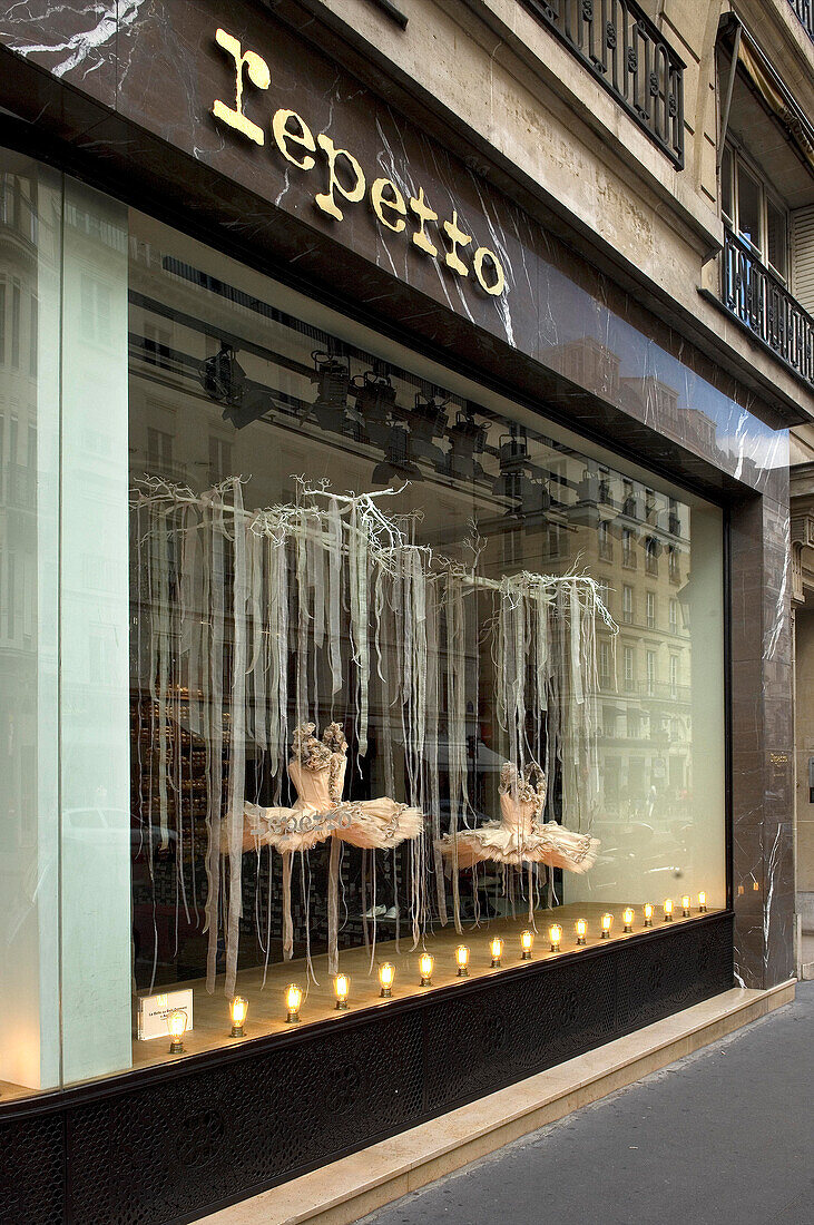 Repetto Boutique mit Toutous, Rue de la Paix, Paris, Frankreich