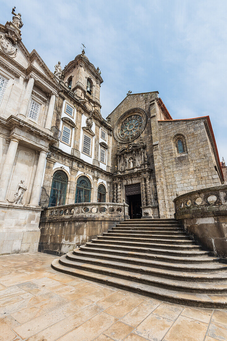Kirche des heiligen Franziskus (Igreja São Francisco) in Porto, Portugal