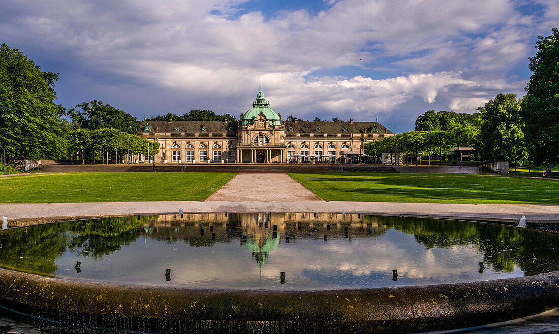 Imperial palace and fountain in the spa gardens of Bad Oeynhausen; North Rhine-Westphalia, Germany