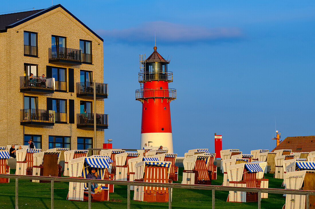 Buesum lighthouse with beach chairs on the city beach, Büsum, Dithmarschen, North Sea coast, Schleswig Holstein, Germany, Europe