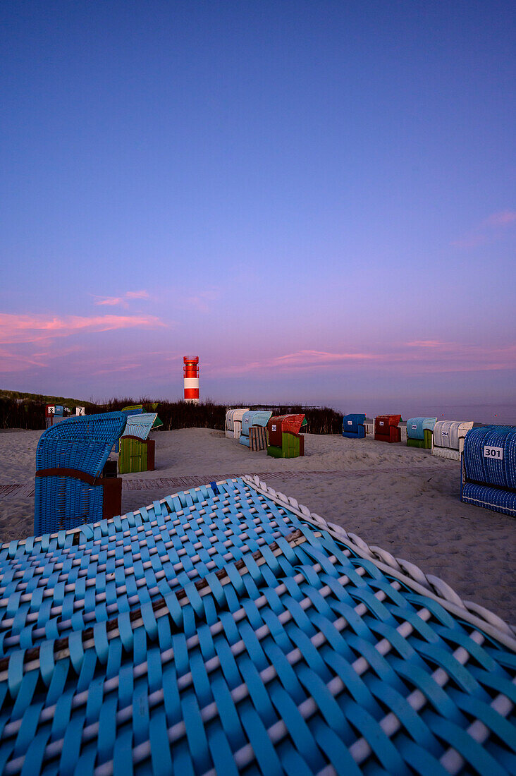 Düne/Badedüne, Nebeninsel von Helgoland, Strandkörbe auf Düne am Südstrand, Helgoland, Nordsee, Nordseeküste, Deutsche, Bucht, Schleswig Holstein, Deutschland, Europa,