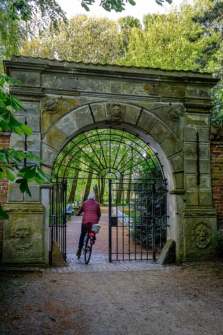 Castle Park, Husum, North Friesland, North Sea Coast, Schleswig Holstein, Germany, Europe