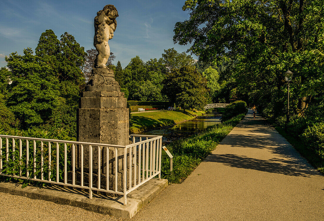 Figure at the Josephinenbrücke and view over the Lichtenthaler Allee on the Oos, Baden-Baden, Baden-Würtemberg, Germany