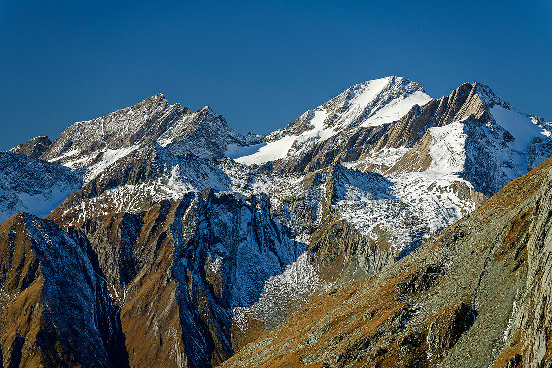 View of autumnal Daberspitze and Rötspitze., Virgental, Hohe Tauern, Hohe Tauern National Park, East Tyrol, Austria