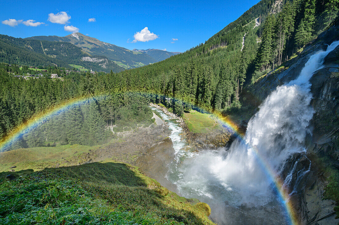 Krimmler Wasserfälle mit Regenbogen, Nationalpark Hohe Tauern, Hohe Tauern, Zillertaler Alpen, Salzburg, Österreich