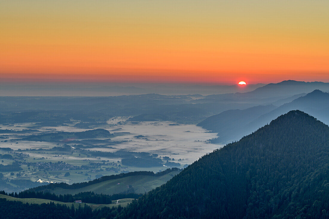 Sunrise over the Chiemgau, from the Gederer Wand, Kampenwand, Chiemgau Alps, Chiemgau, Upper Bavaria, Bavaria, Germany
