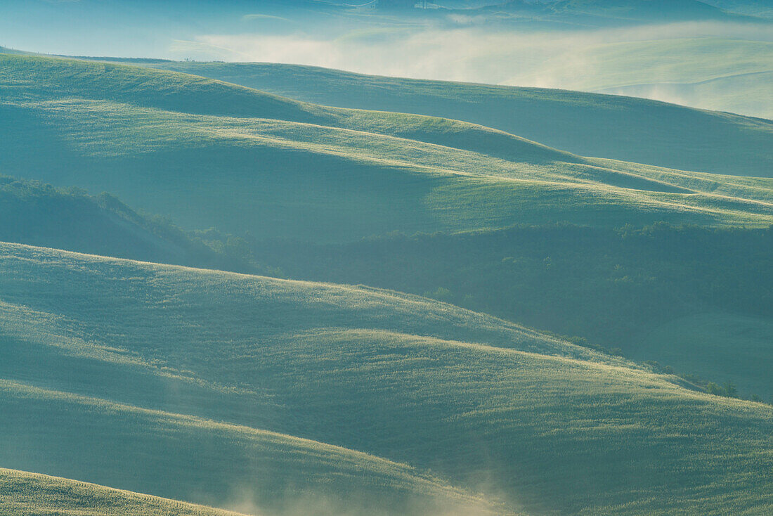 Landscape at sunrise around Volterra, Province of Pisa, Tuscany, Italy, Europe